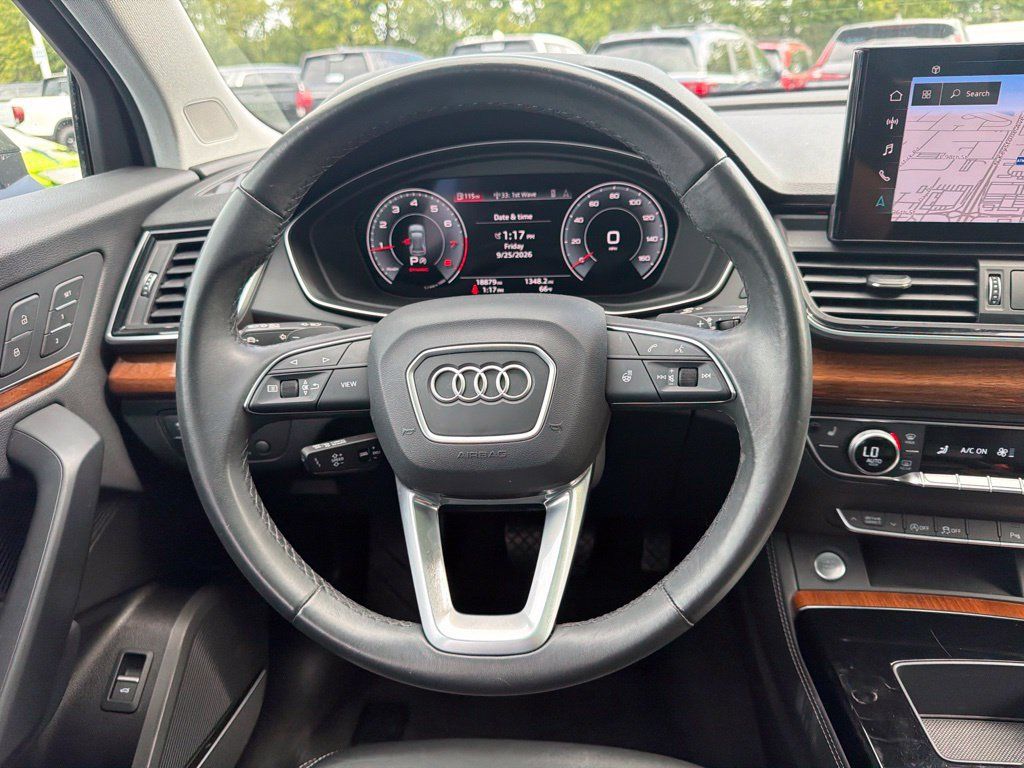 Used 2023 Audi Q5 2.0T Premium Plus w/ Premium Plus Package AWD/4WD image 13
