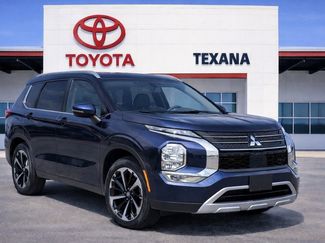 Used 2023 Mitsubishi Outlander SE video 1