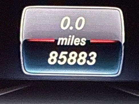 Used 2019 Mercedes-Benz GLS 450 4MATIC image 7