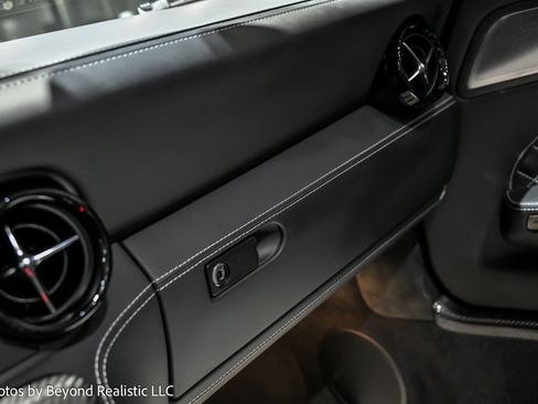 Used 2015 Mercedes-Benz SLS AMG GT Final Edition image 38