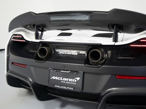 Used 2016 McLaren 675LT Spider image 48