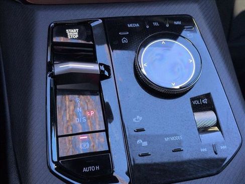 Used 2025 BMW X3 xDrive30i w/ Convenience Package image 12