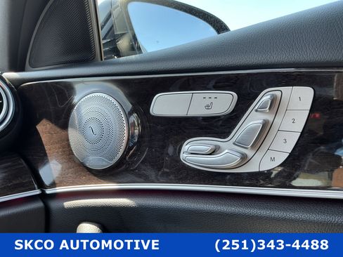 Used 2019 Mercedes-Benz E 300 image 28