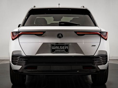 Certified 2024 Acura ZDX A-Spec image 10