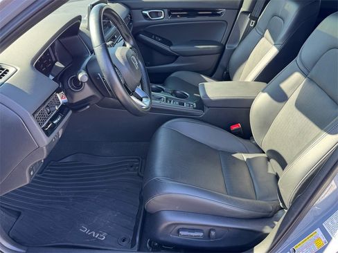 Used 2022 Honda Civic Sport Touring image 9