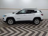 Used 2024 Jeep Compass Latitude image 3