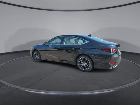 Used 2025 Lexus ES 350 w/ Premium Package FWD image 6