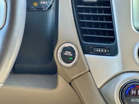 Used 2018 GMC Yukon SLT w/ Premium Edition image 20