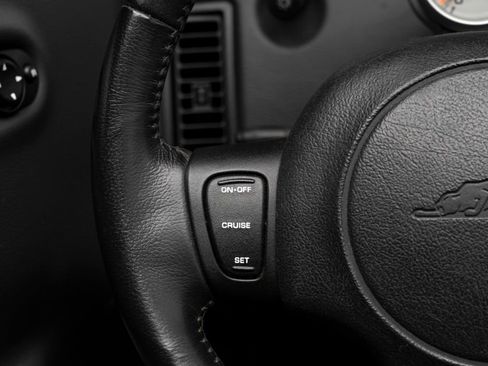 Used 2002 Chrysler Prowler image 23