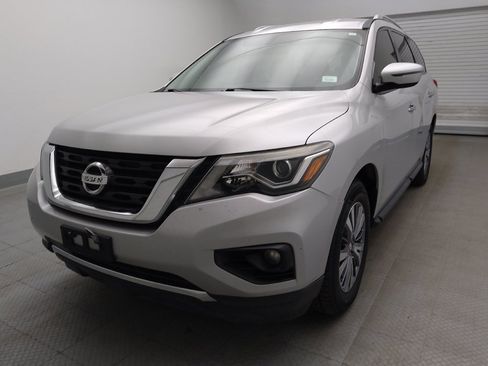 Used 2019 Nissan Pathfinder SV FWD image 15