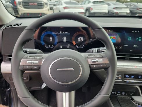Used 2026 Hyundai Kona SEL Sport FWD image 13