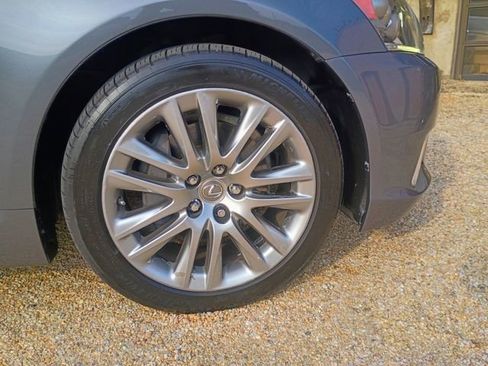 Used 2015 Lexus LS 460 L image 16