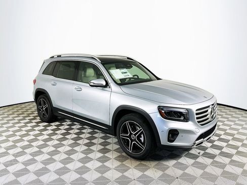 Certified 2026 Mercedes-Benz GLB 250 image 1