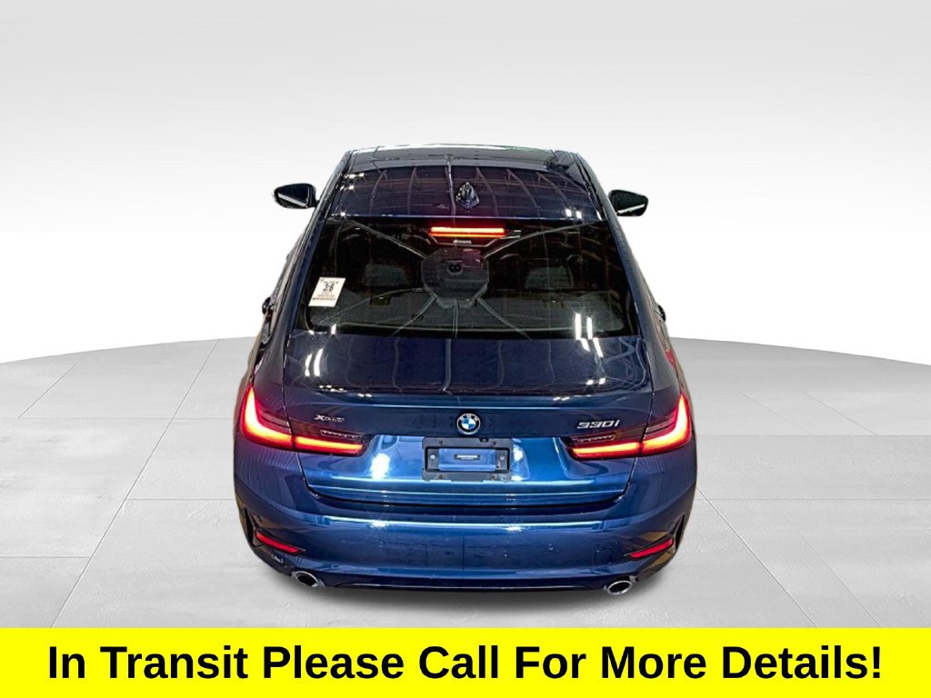Used 2021 BMW 330i xDrive Sedan AWD/4WD image 9