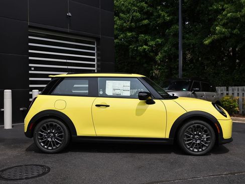 New 2026 MINI Cooper S FWD image 4