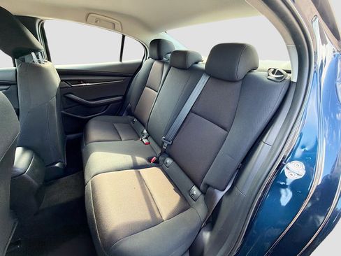 Used 2024 MAZDA MAZDA3 s image 19