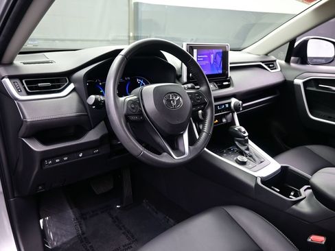 Used 2023 Toyota RAV4 XLE Premium AWD/4WD image 14