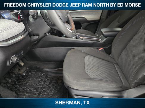 Used 2025 Jeep Compass Sport AWD/4WD image 8