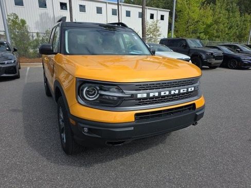 Used 2022 Ford Bronco Sport Badlands w/ Premium Package image 3