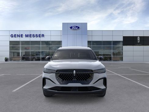 New 2026 Lincoln Nautilus Premier w/ Jet Appearance Package AWD/4WD image 28