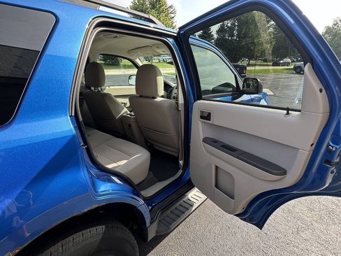 Used 2012 Ford Escape XLT FWD image 18