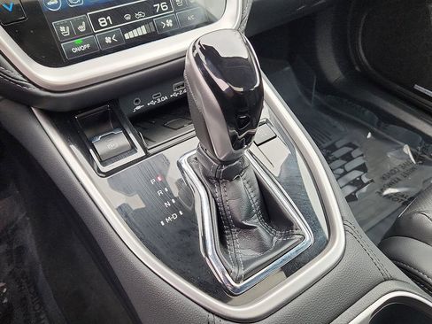 Certified 2023 Subaru Outback Touring XT image 17