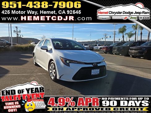 Used 2023 Toyota Corolla LE image 1