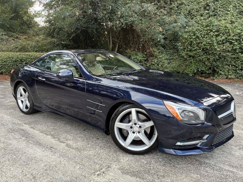 Used 2016 Mercedes-Benz SL 400 image 2