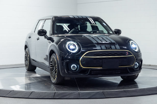 Certified 2024 MINI Cooper Clubman S w/ MINI Untold Edition AWD/4WD image 4