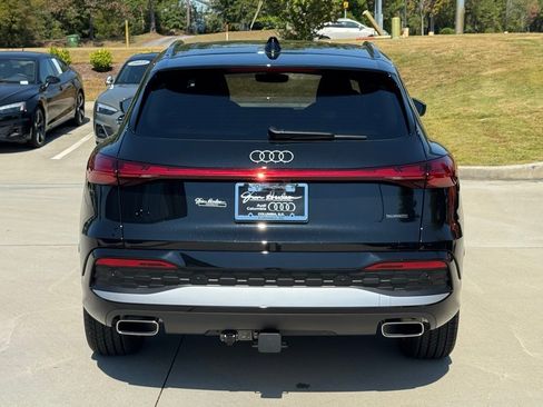 New 2025 Audi Q5 Prestige image 12