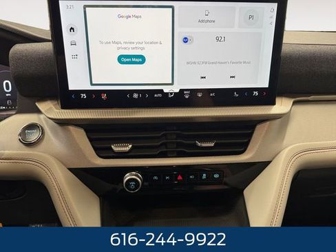 New 2026 Ford Explorer Active image 5