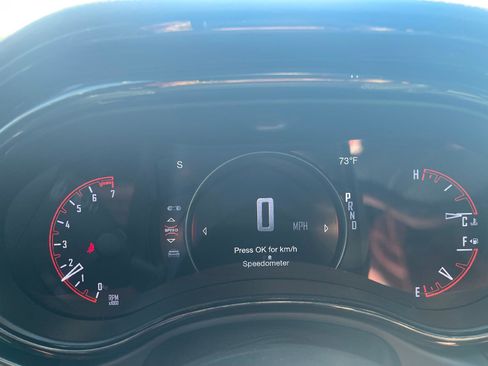 Used 2023 Dodge Durango SXT Launch Edition image 15