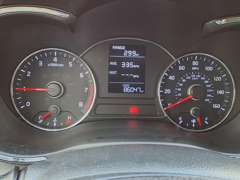 Used 2016 Kia Forte LX image 12