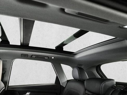 Used 2023 Audi Q5 2.0T Premium Plus w/ Premium Plus Package AWD/4WD image 20