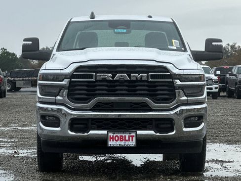 New 2026 RAM 2500 Big Horn image 8