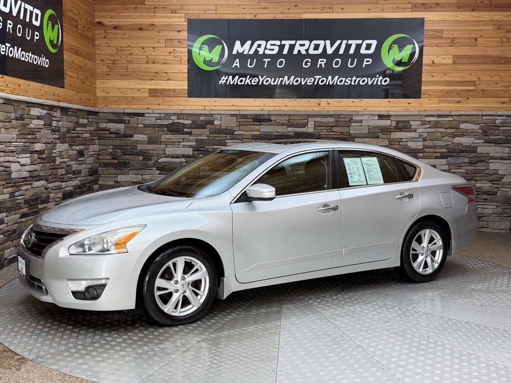 Used 2015 Nissan Altima 2.5 SV w/ Convenience Package FWD image 8
