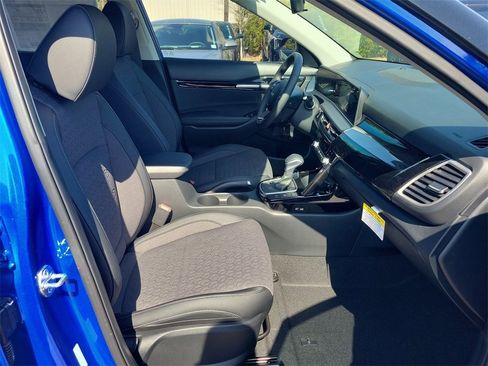 New 2026 Kia Seltos S image 7