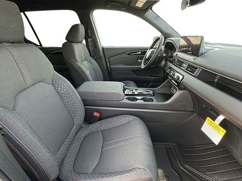 New 2026 Honda Pilot Sport image 29