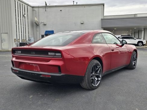 Used 2024 Dodge Charger R/T w/ Plus Group image 10