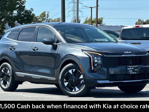 New 2026 Kia Sportage LX image 2