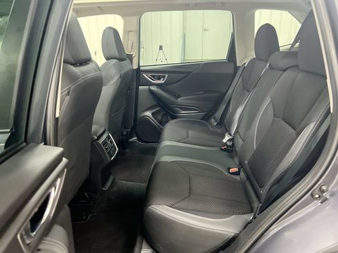Used 2023 Subaru Forester Premium AWD/4WD image 23