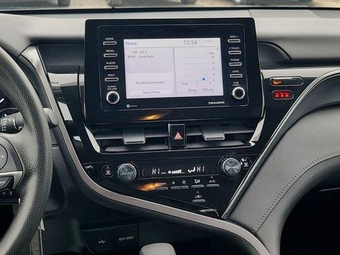 Used 2023 Toyota Camry LE image 14