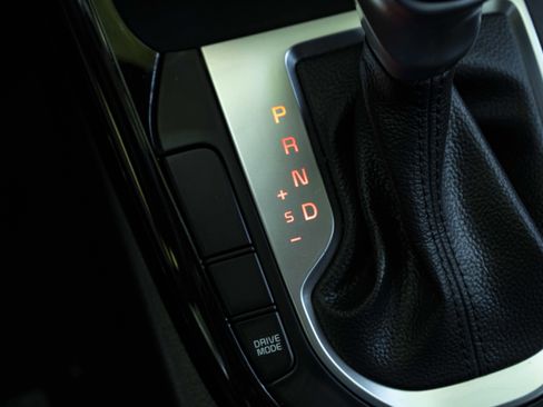 Used 2024 Kia Forte GT-Line FWD image 30