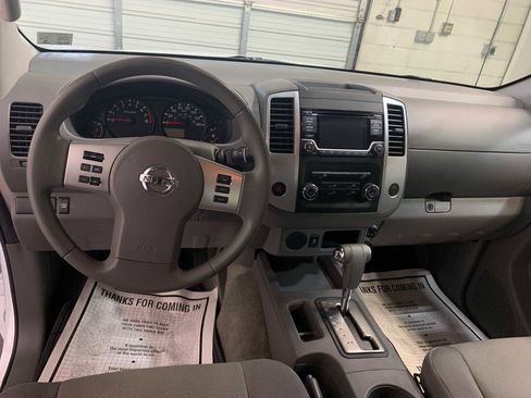 Used 2017 Nissan Frontier S image 4