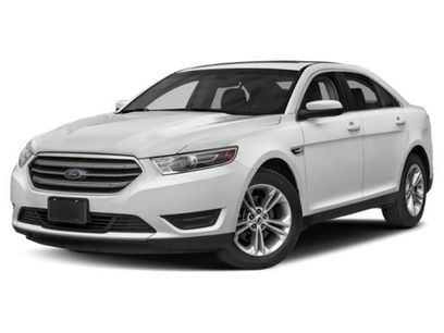 Used 2019 Ford Taurus SE