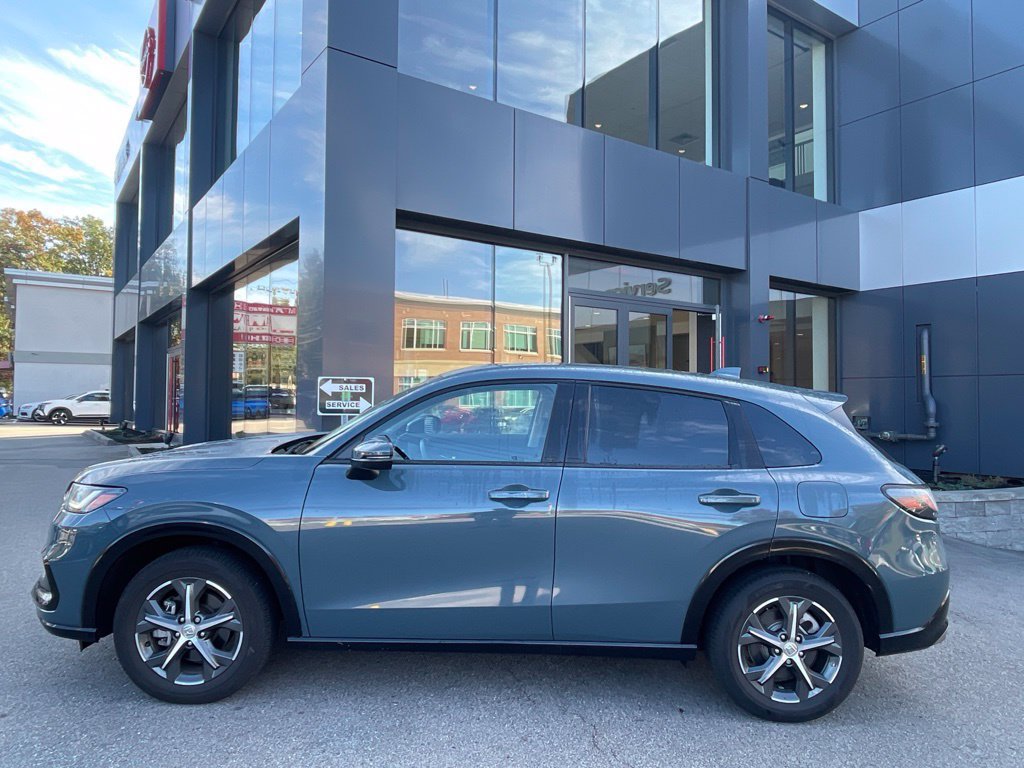 Used 2025 Honda HR-V EX-L image 9