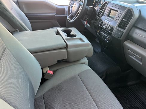 Used 2018 Ford F250 XL w/ Power Equipment Group image 15