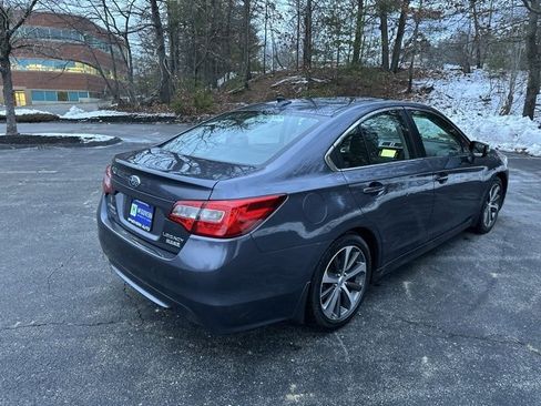 Used 2017 Subaru Legacy 2.5i Limited image 5