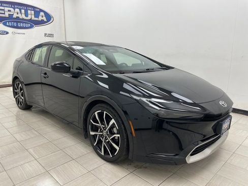 Used 2024 Toyota Prius Prime XSE image 1