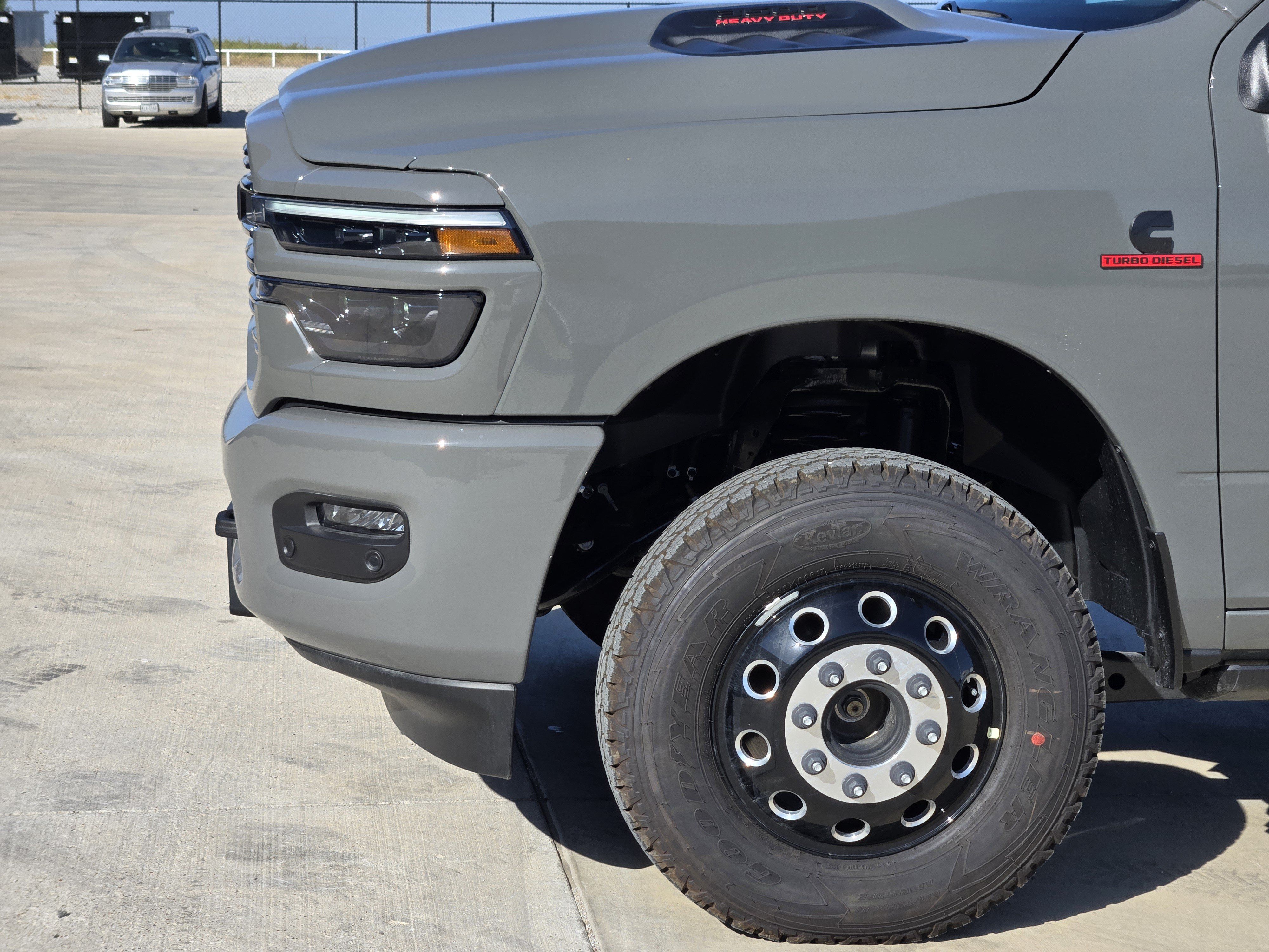 New 2026 RAM 3500 Laramie AWD/4WD image 6